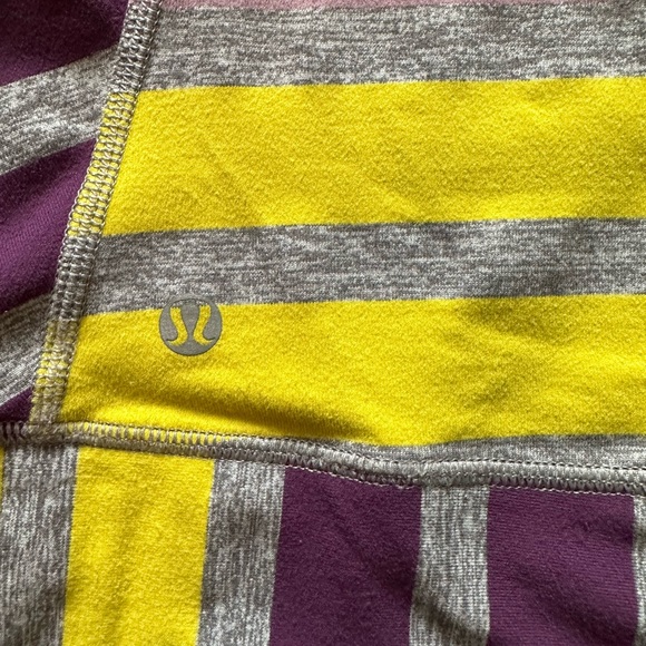 Lululemon top - Picture 4 of 6